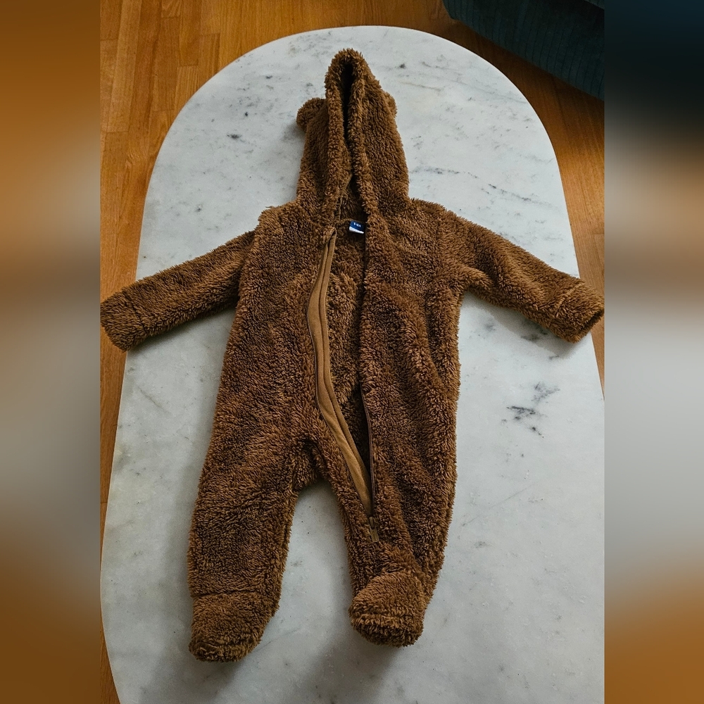 Brown bear bunting, fleece outfit, with ears and footies 6-12M